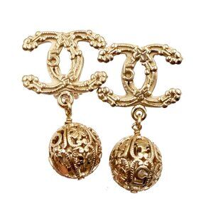 Chanel Light Gold Clover 5 CC Filigree Ball Dangle Large Clip On Earrings